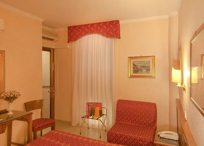 Silla 2* Roma