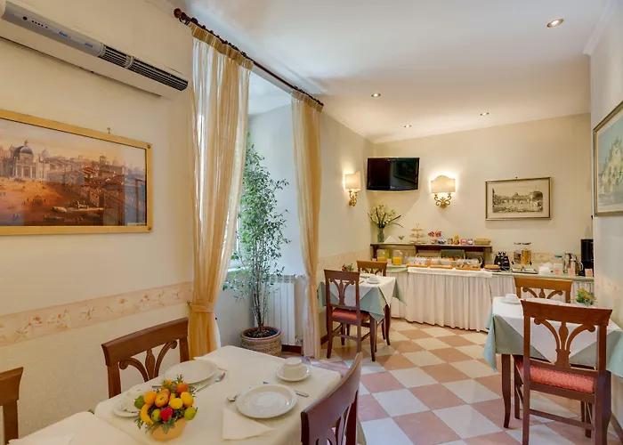 Silla Hotel 2*