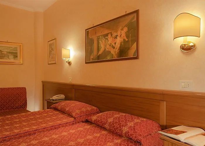 Silla 2* Roma